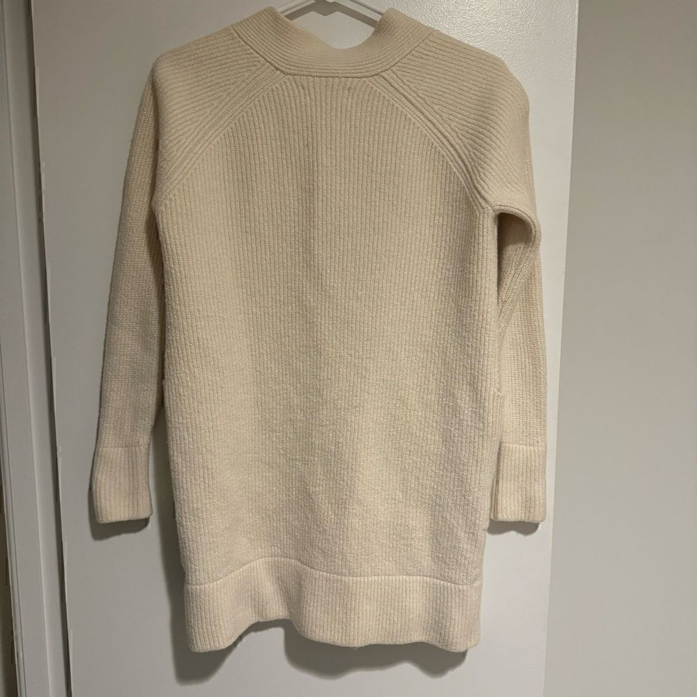 Everlane Cream Button Up Cardigan 100% Wool Sweater Size XS Womens - Picture 3 of 8